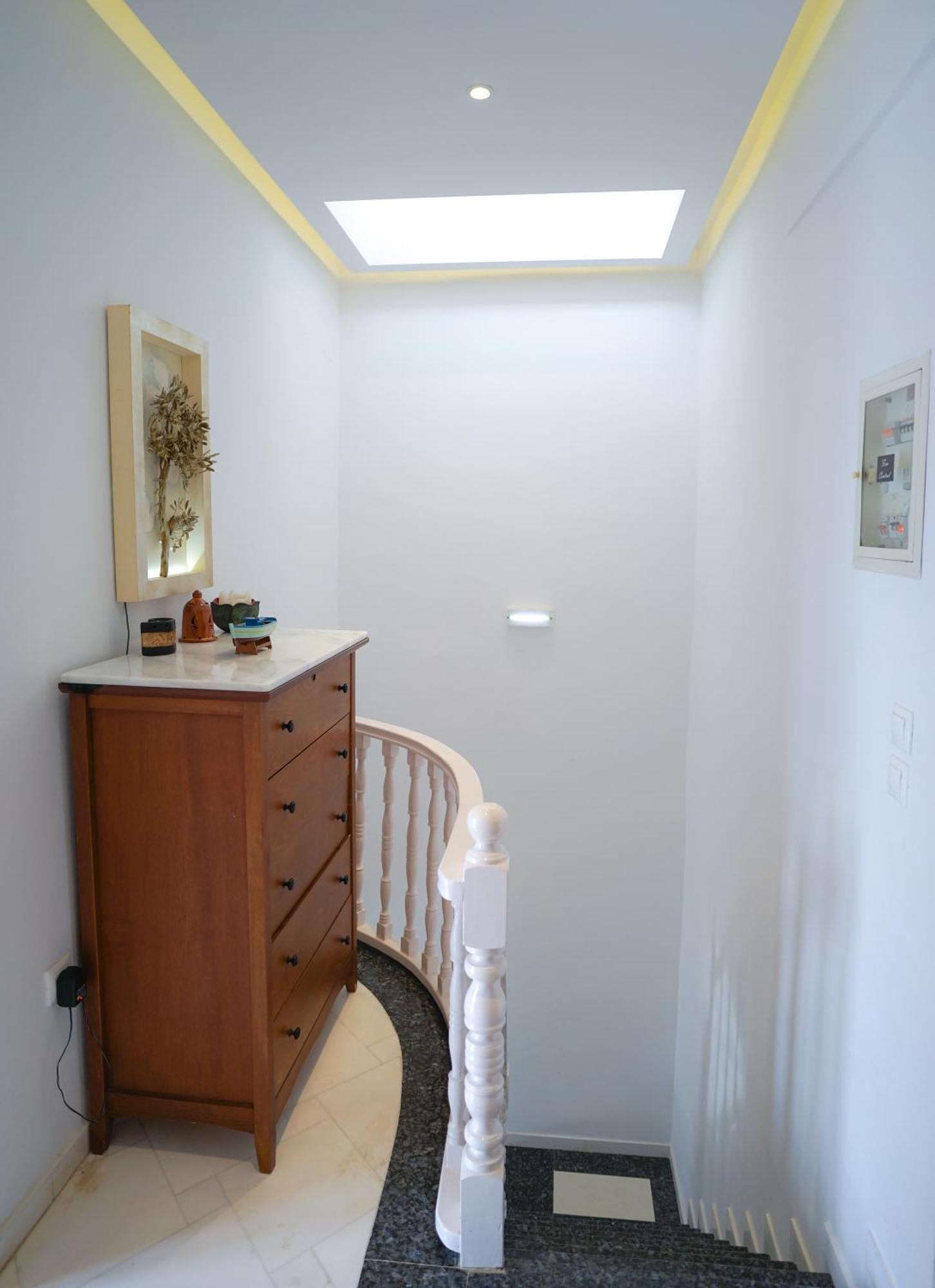 Fira Central Apartments With Veranda Room photo